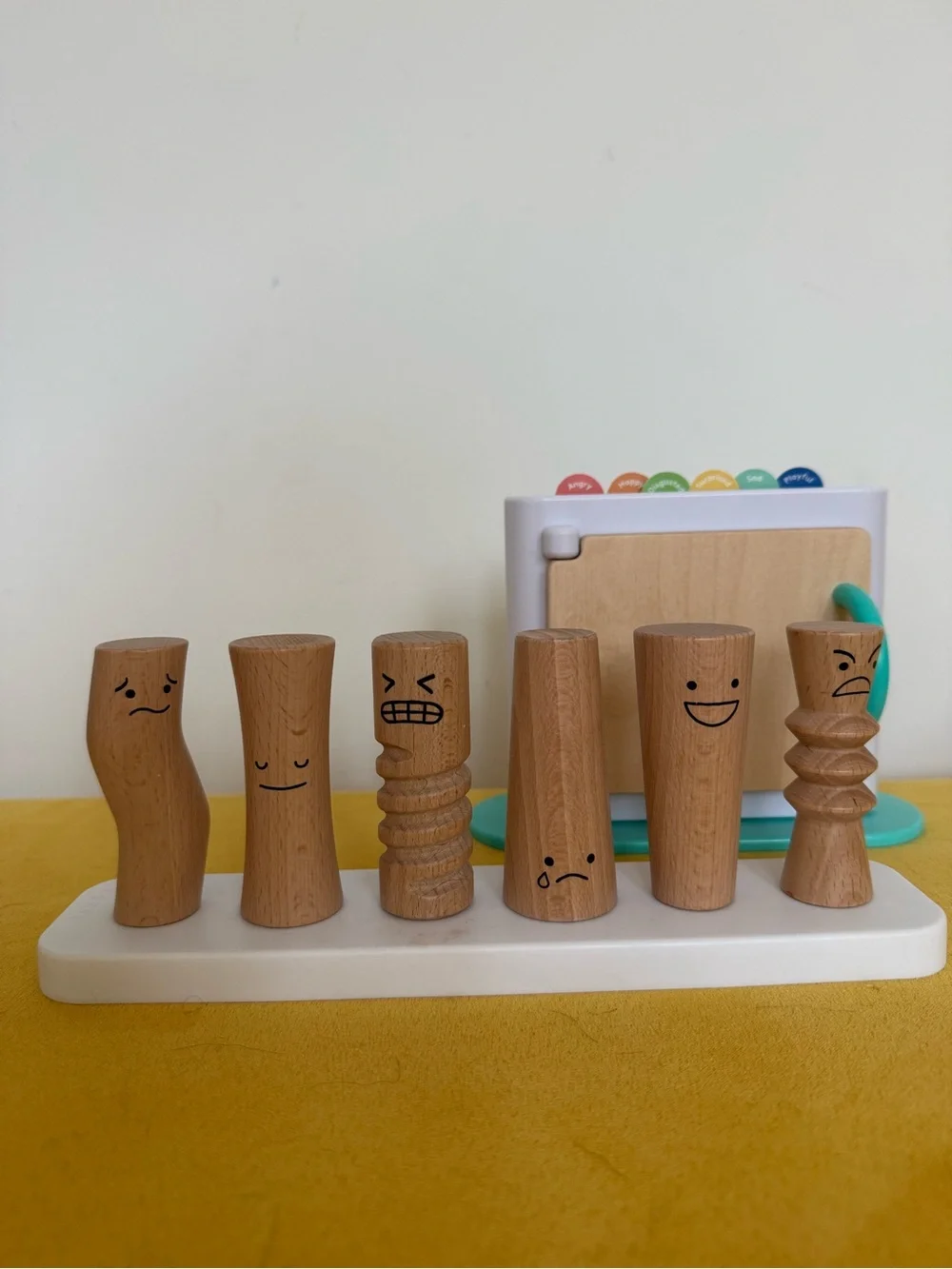 LOVEVERY • Emotion Toy Bundle • Wooden Dolls • Emotion Mirror